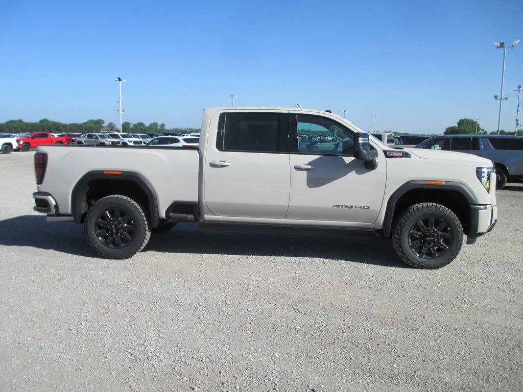 New 2026 GMC Sierra 2500 AT4 w/ AT4 Premium Plus Package AWD/4WD image 3