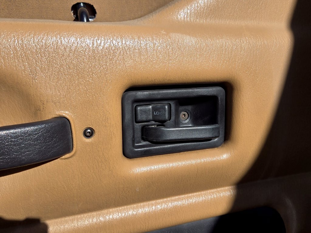 Used 1997 Jeep Wrangler SE AWD/4WD image 24