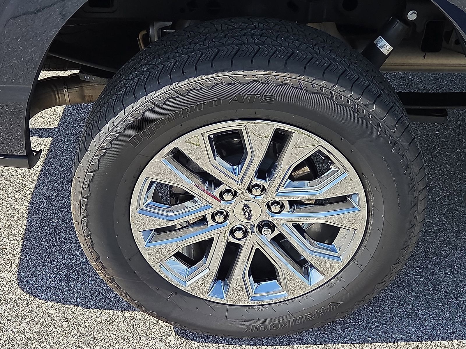 Used 2024 Ford F150 Lariat w/ FX4 Off-Road Package AWD/4WD image 7