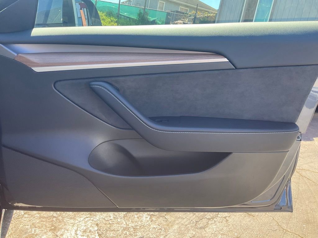 Used 2023 Tesla Model 3 Standard Range image 71