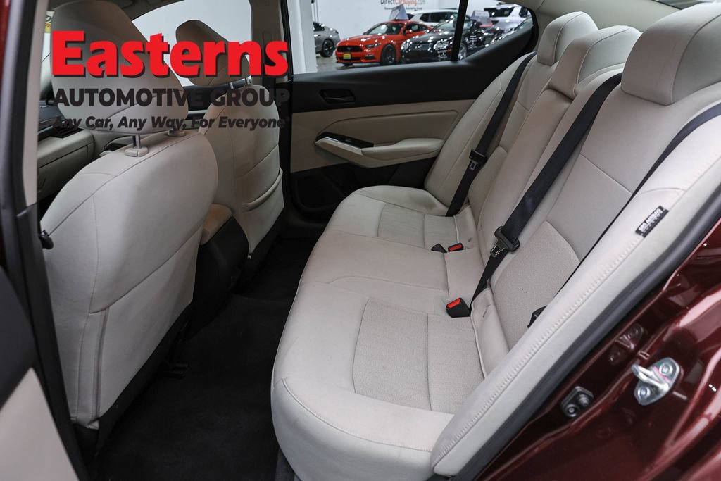 Used 2023 Nissan Altima 2.5 SV AWD/4WD image 21
