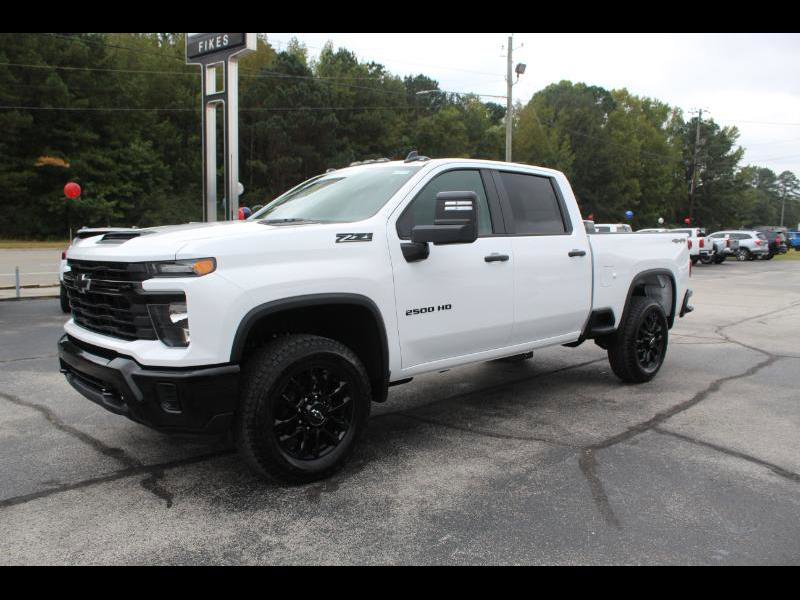 New 2026 Chevrolet Silverado 2500 Custom image 2