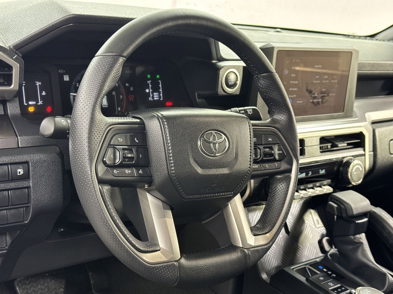 Used 2025 Toyota 4Runner SR5 image 20