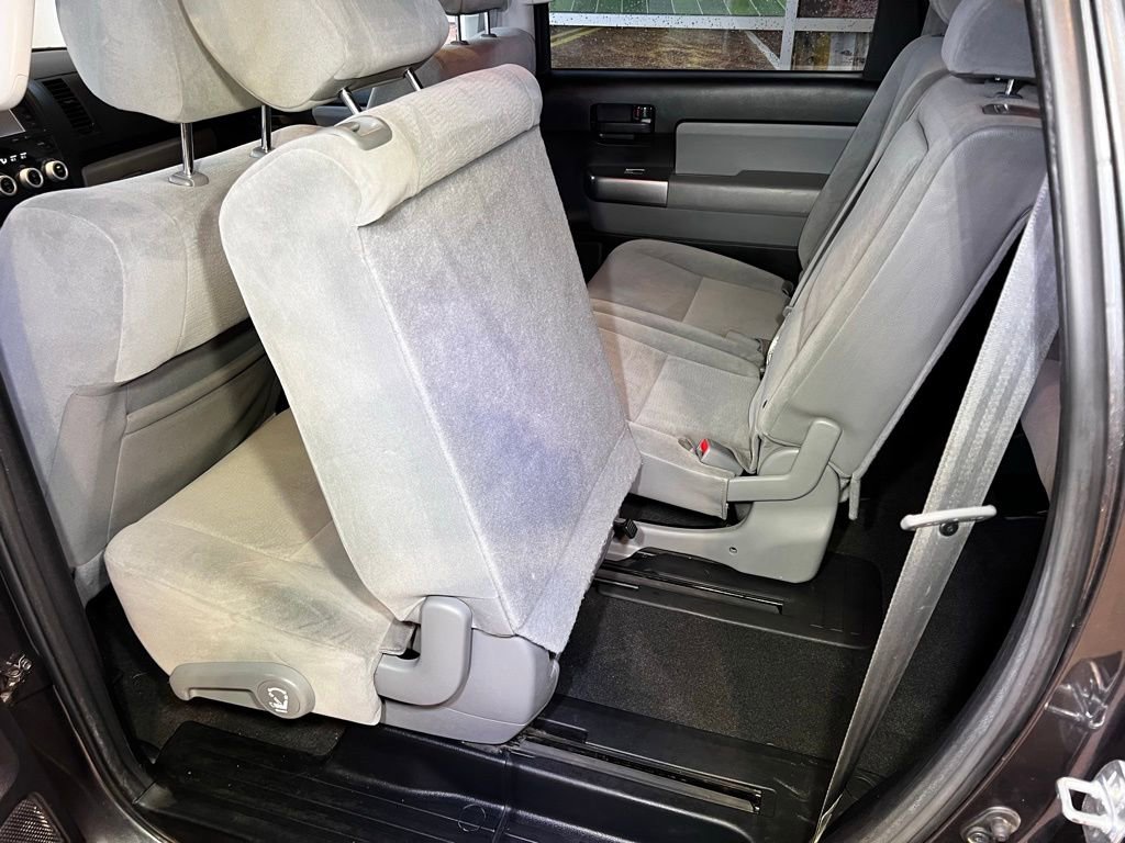 Used 2022 Toyota Sequoia SR5 image 47