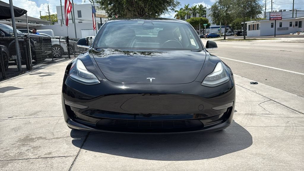 Used 2019 Tesla Model 3 Mid Range RWD image 17