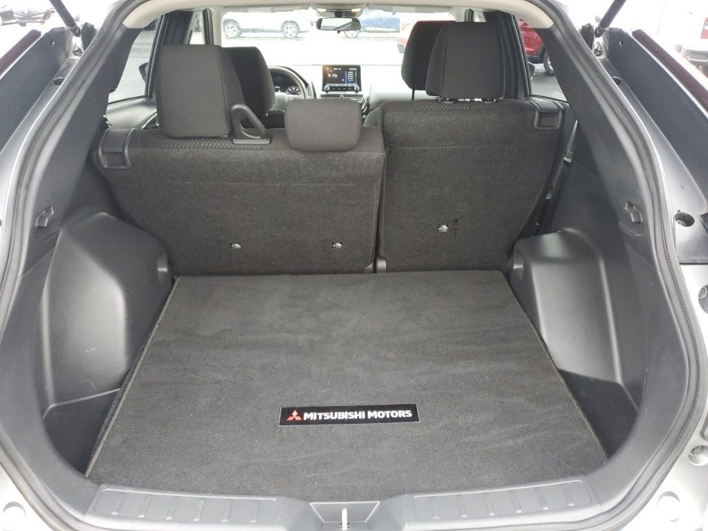 Used 2024 Mitsubishi Eclipse Cross Black Edition image 27