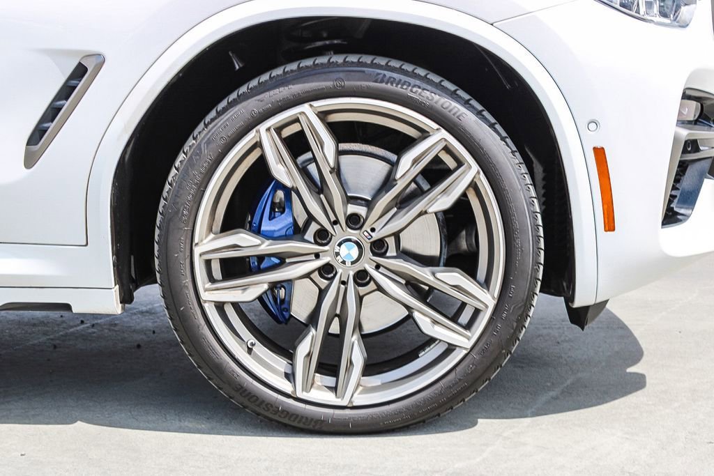 Used 2021 BMW X4 M40i w/ Executive Package image 11
