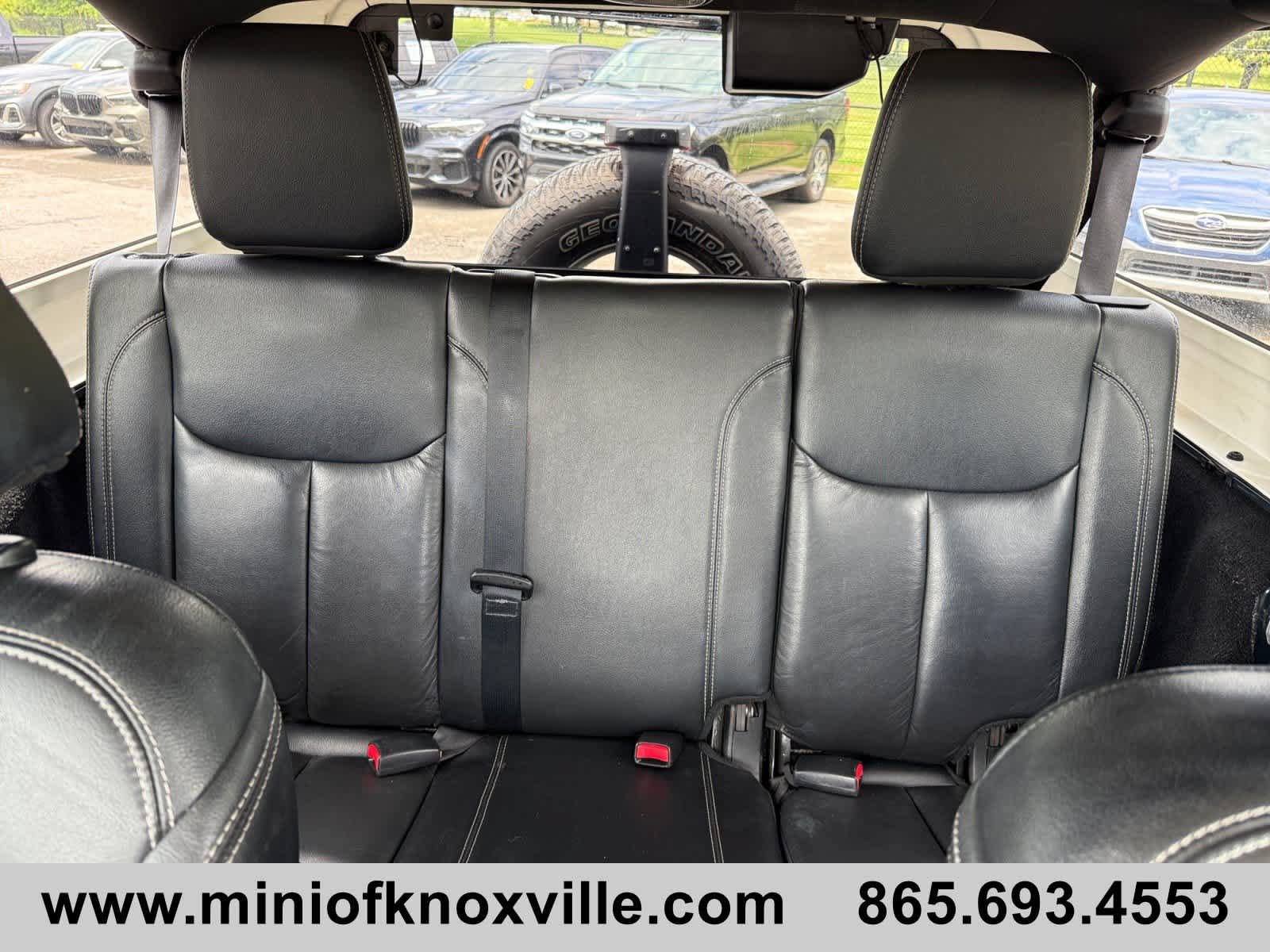 Used 2017 Jeep Wrangler Unlimited Sahara w/ Quick Order Package 24E Chief AWD/4WD image 30
