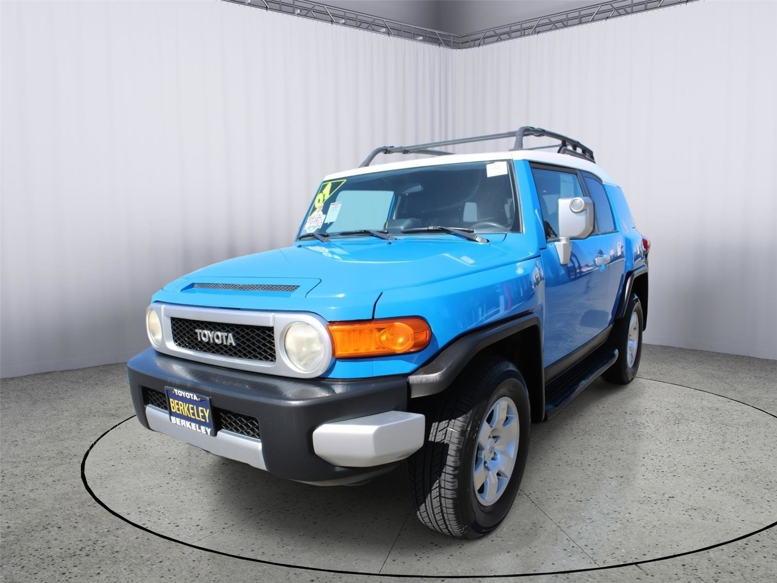 Used 2007 Toyota FJ Cruiser 4WD image 4