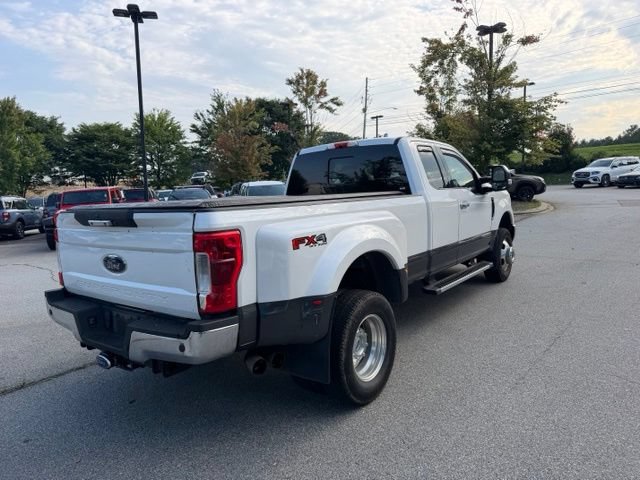 Used 2019 Ford F350 Lariat w/ Chrome Package AWD/4WD image 5