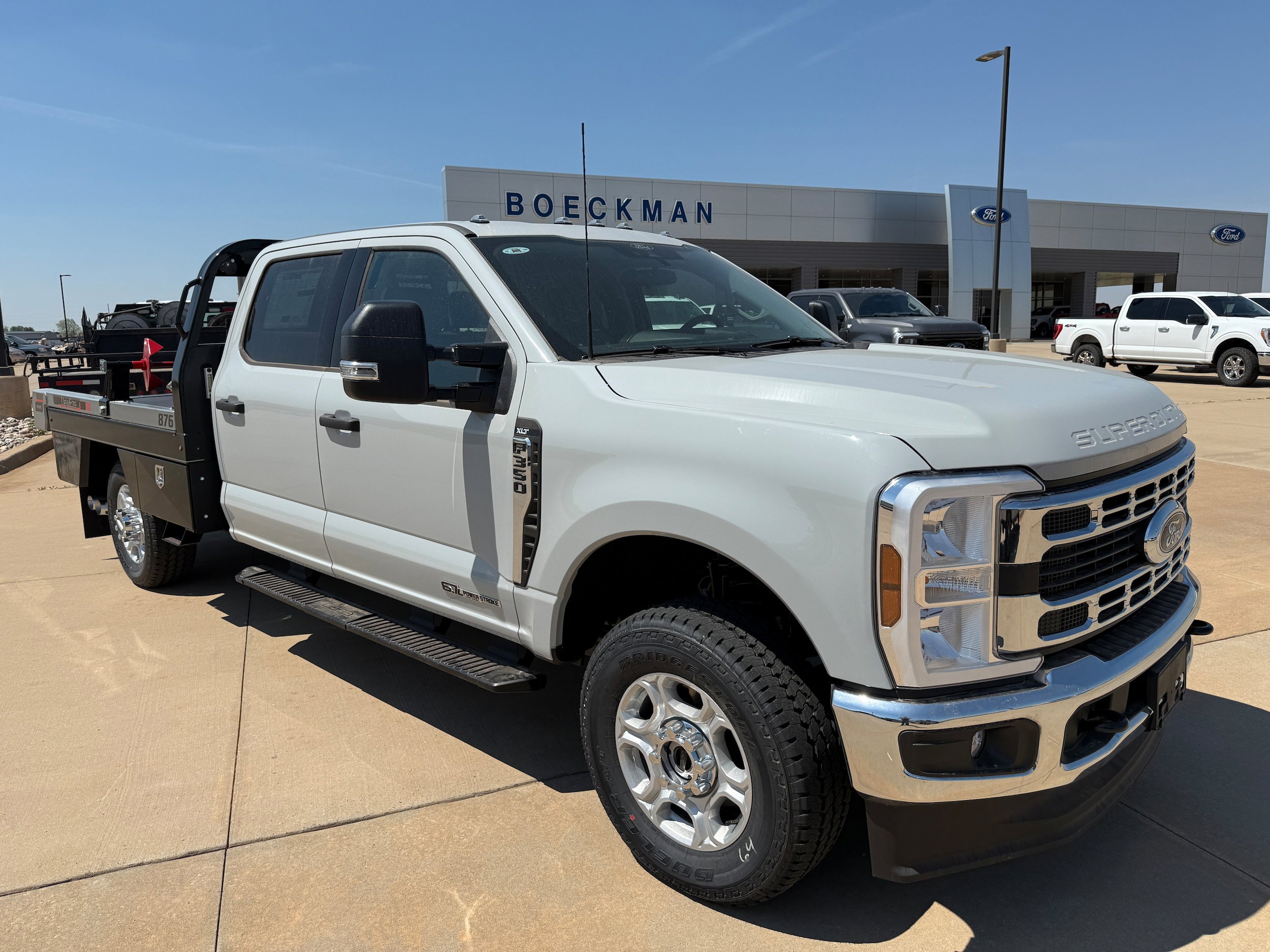 New 2026 Ford F350 XLT w/ FX4 Off-Road Package AWD/4WD image 8