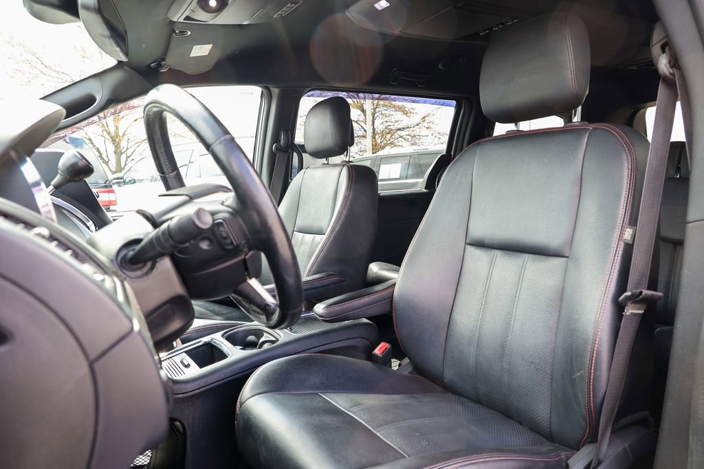Used 2019 Dodge Grand Caravan GT image 25