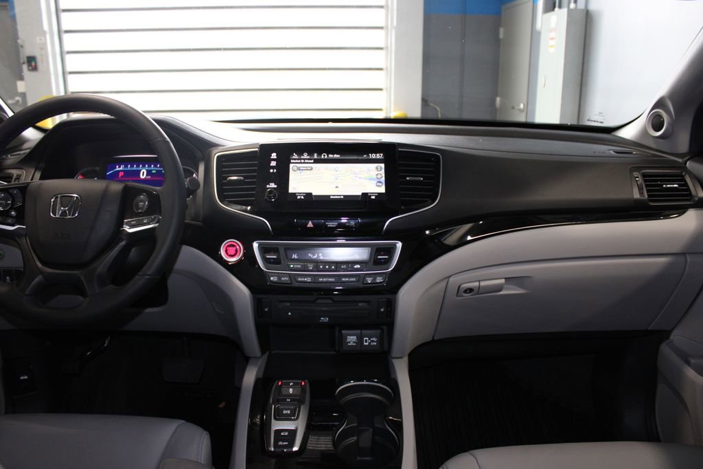 Used 2022 Honda Pilot Touring image 31