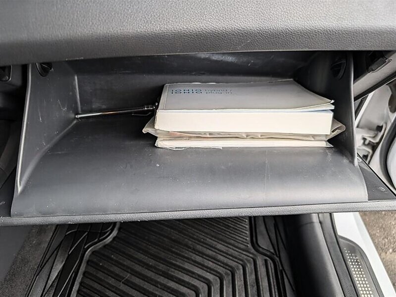Used 2018 Hyundai Ioniq Limited FWD image 31