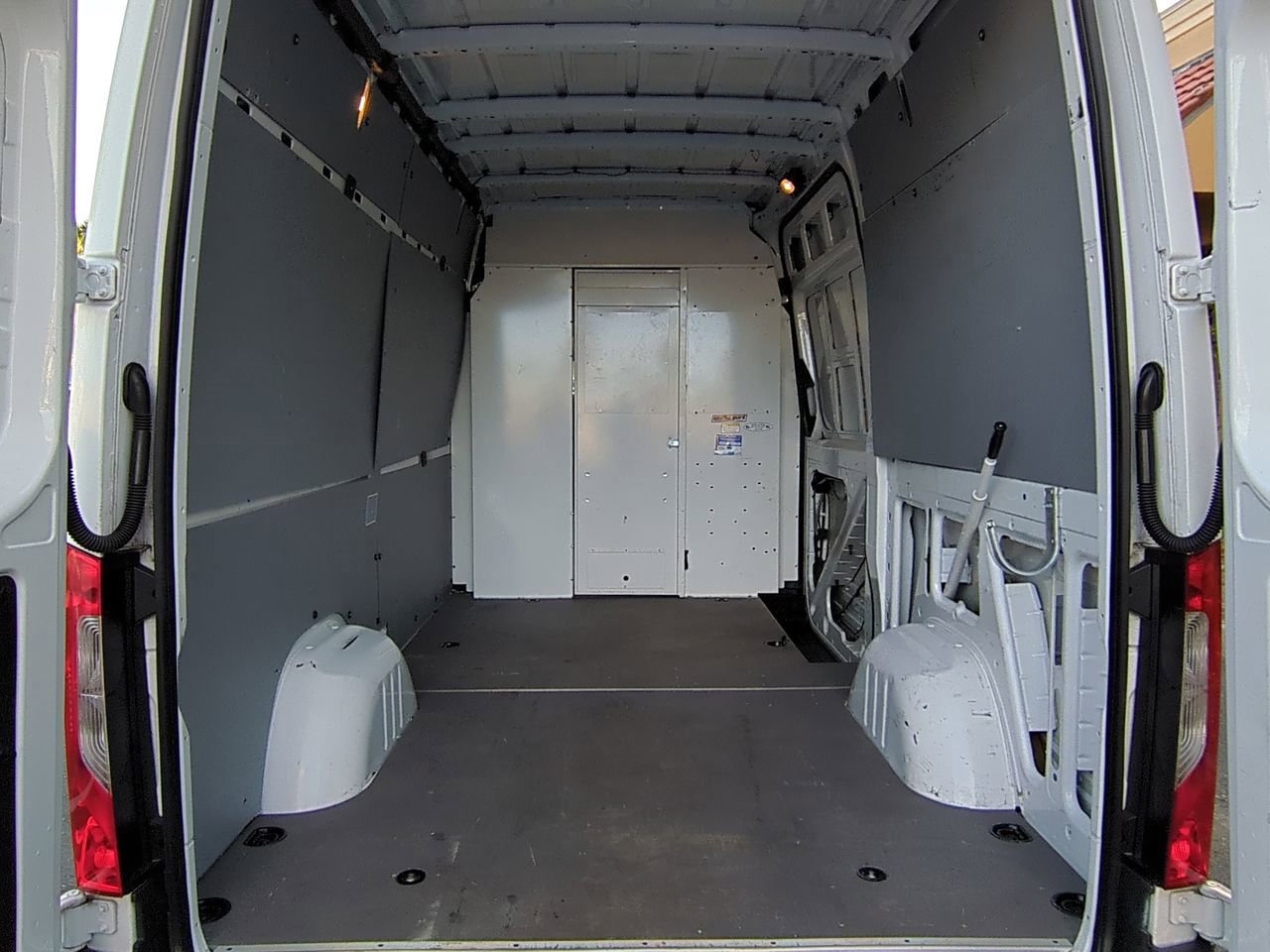 Used 2019 Mercedes-Benz Sprinter 144 Cargo image 13
