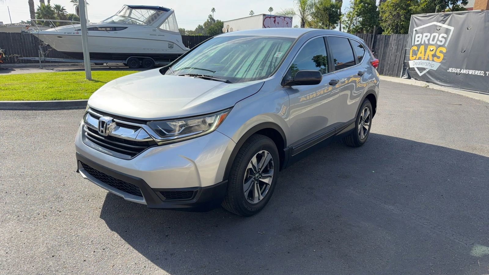 Used 2017 Honda CR-V LX image 3