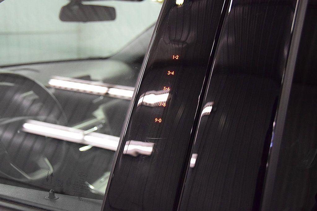 Used 2023 Ford Explorer XLT w/ Equipment Group 202A image 15