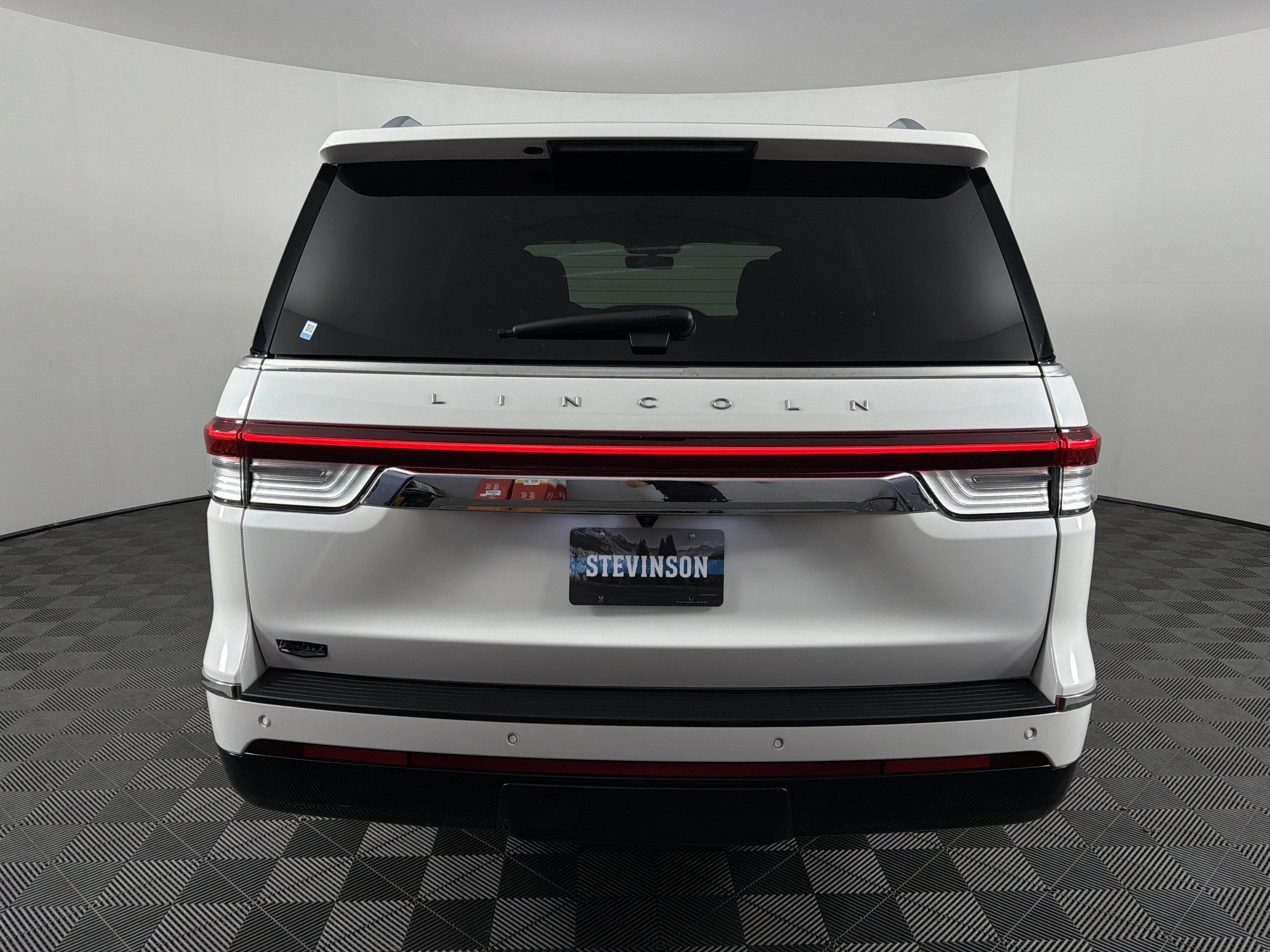 Used 2024 Lincoln Navigator Reserve image 30