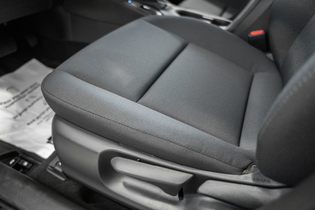 New 2026 Toyota Corolla LE FWD image 31