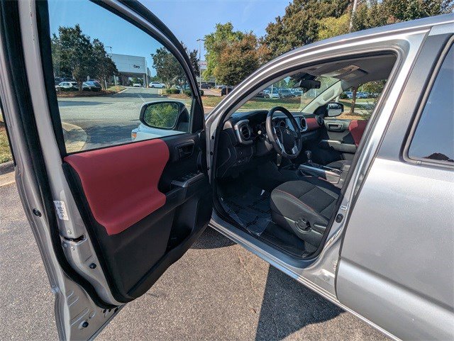 Used 2023 Toyota Tacoma SR5 image 8