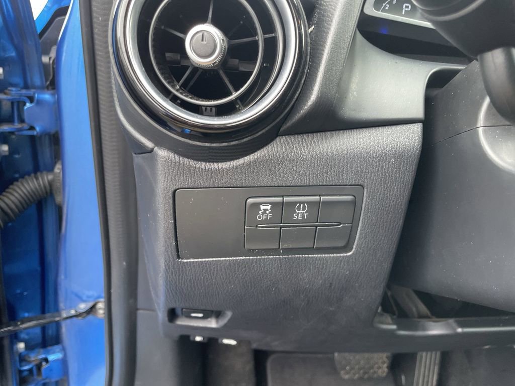 Used 2018 Toyota Yaris iA image 17