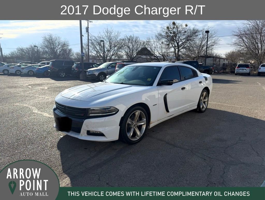 Used 2017 Dodge Charger R/T image 3