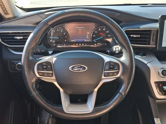 Used 2022 Ford Explorer XLT w/ Equipment Group 202A AWD/4WD image 19
