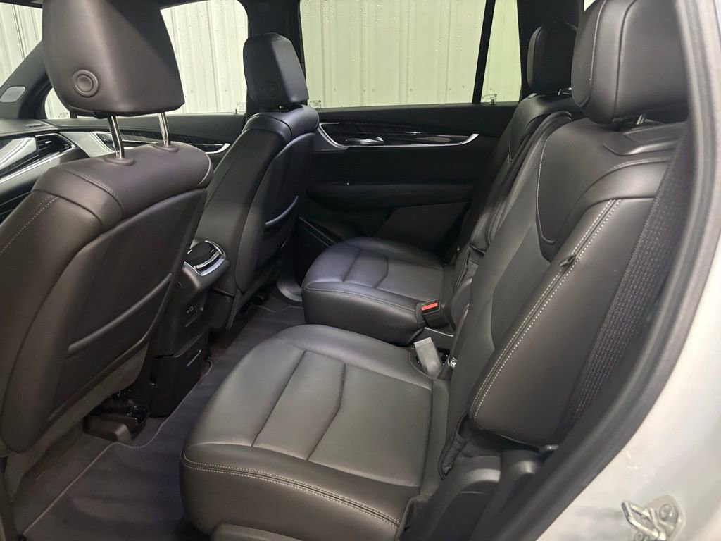 Certified 2025 Cadillac XT6 Premium Luxury image 20