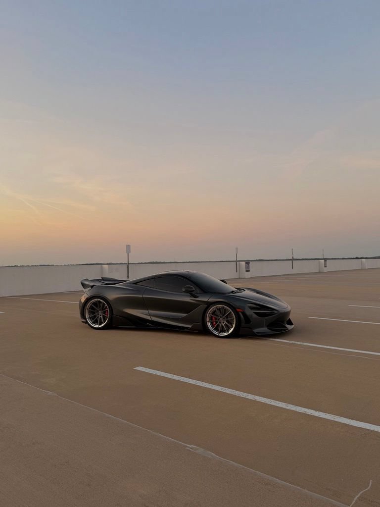 Used 2019 McLaren 720S Performance RWD image 6