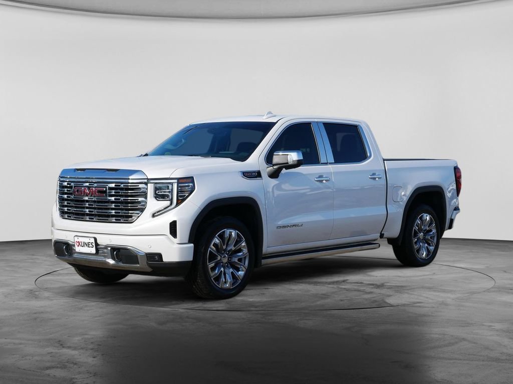 Used 2023 GMC Sierra 1500 Denali w/ Denali Reserve Package AWD/4WD image 4