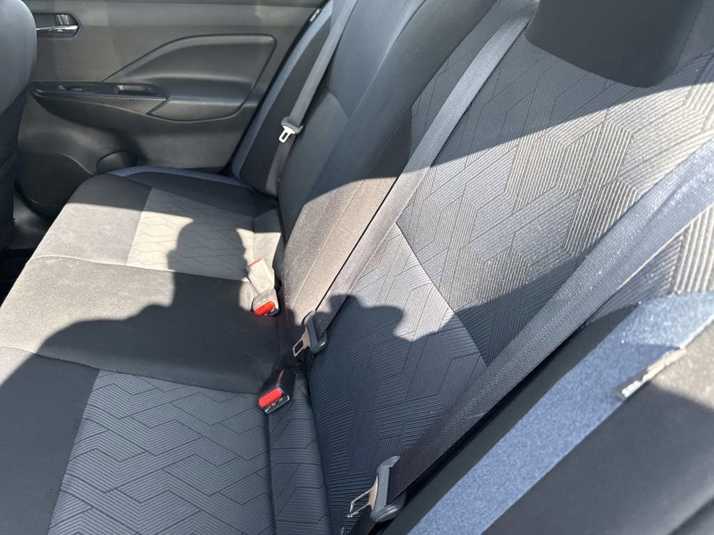 Certified 2023 Nissan Versa SV image 14