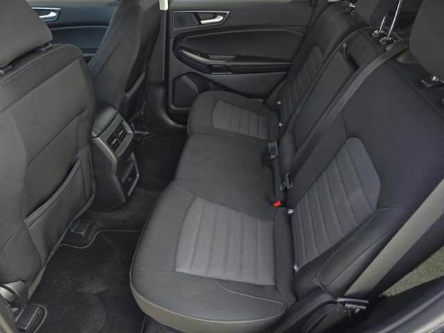 Used 2024 Ford Edge SE image 28