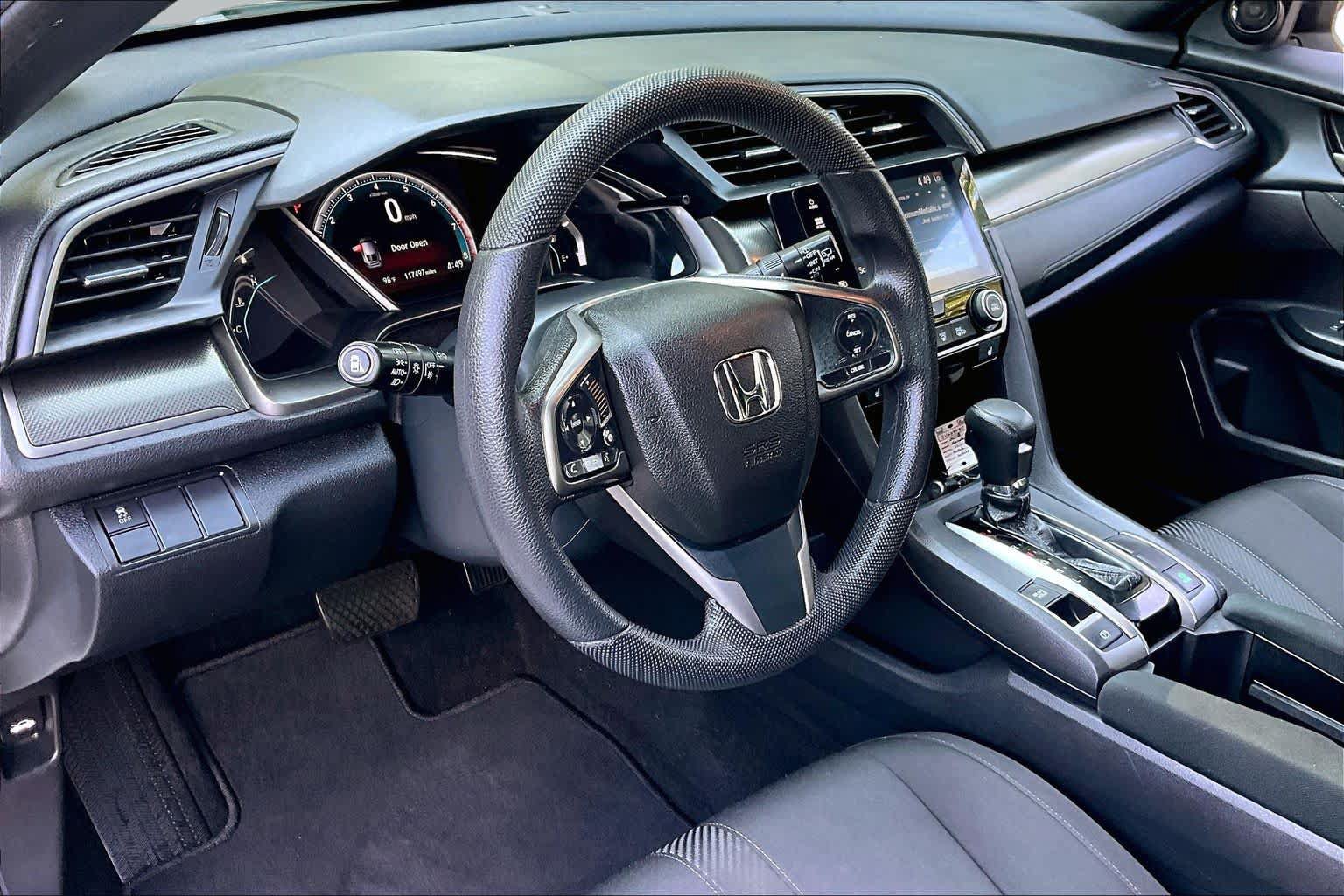Used 2018 Honda Civic EX image 17