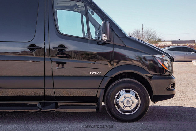 Used 2017 Mercedes-Benz Sprinter 3500 image 11