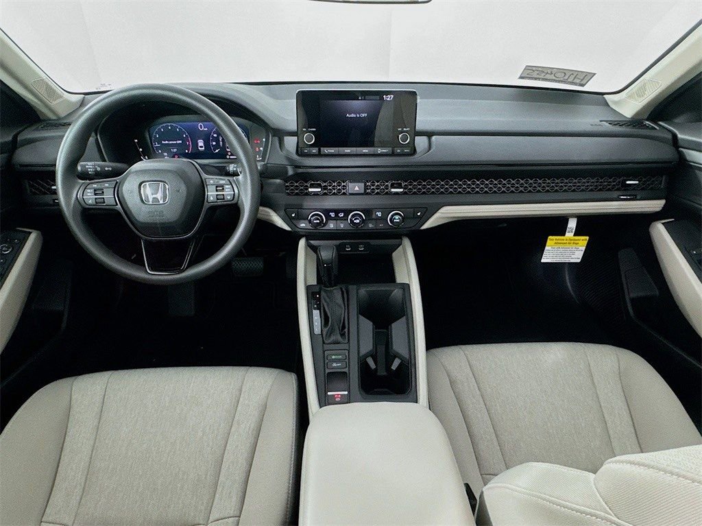 Certified 2025 Honda Accord SE image 31