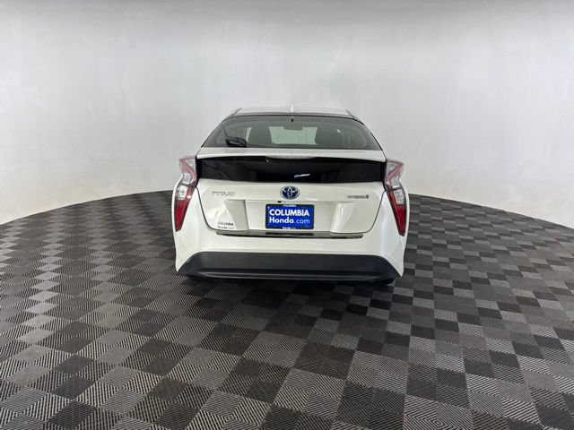 Used 2016 Toyota Prius Two FWD image 7