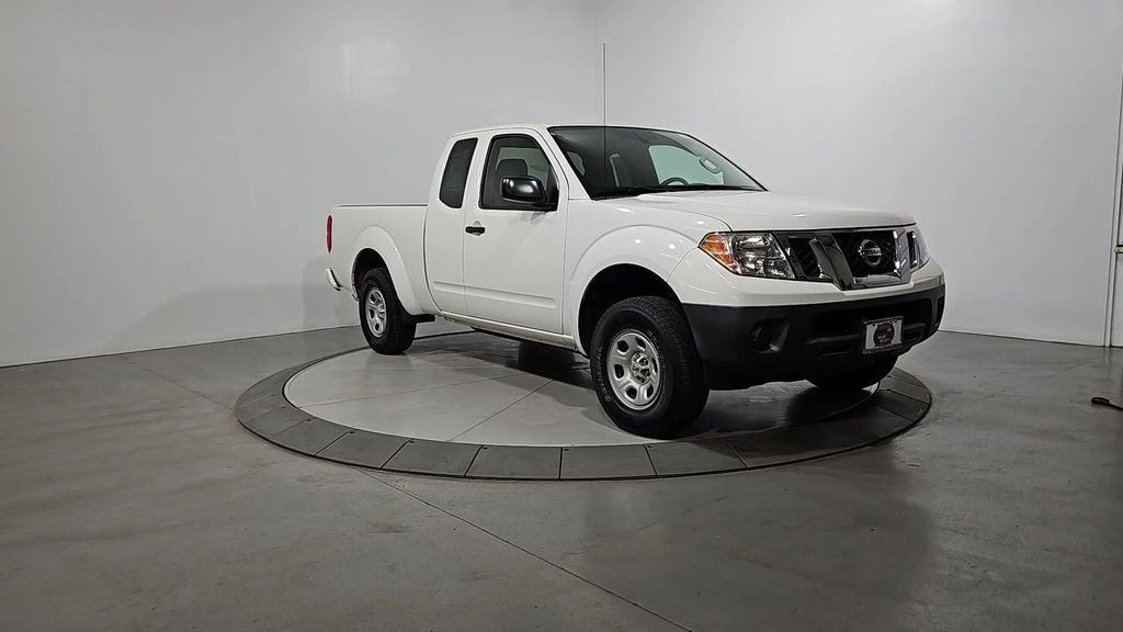 Used 2017 Nissan Frontier S image 8