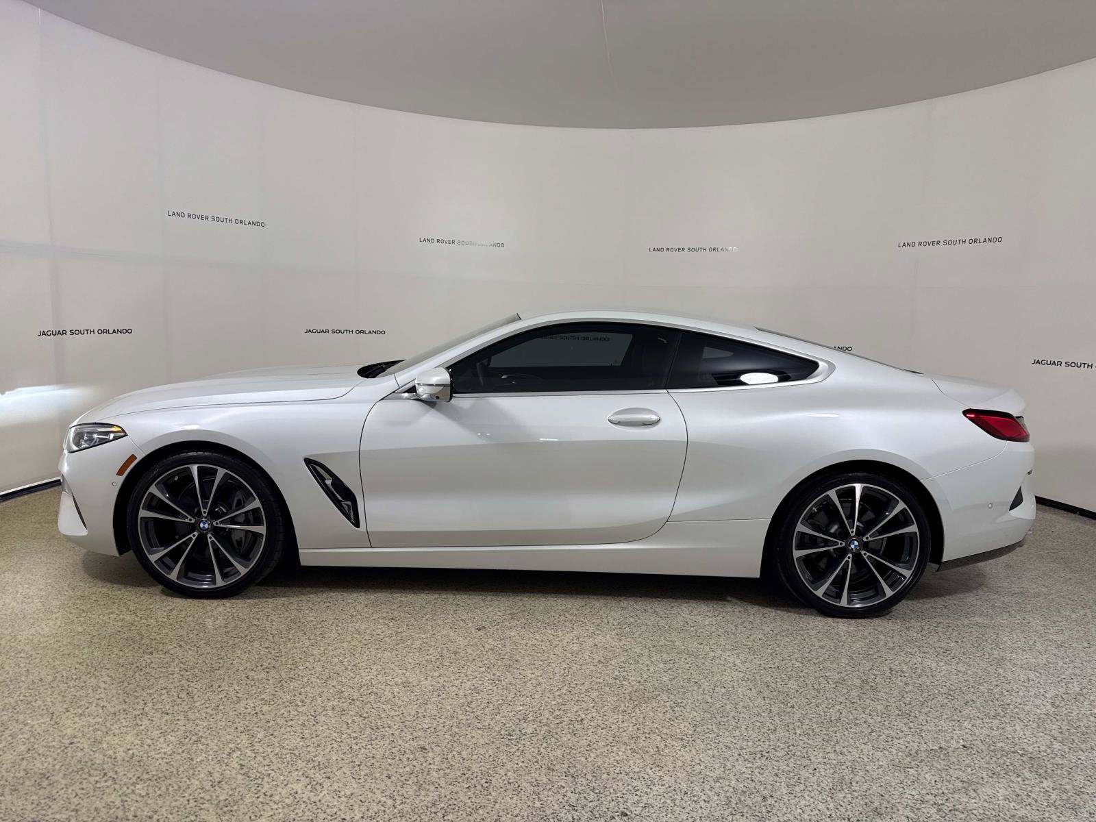 Used 2021 BMW 840i Coupe w/ Driving Assistance Package RWD image 2