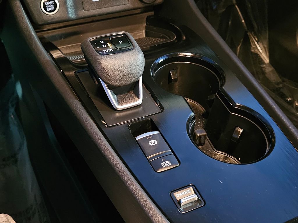 Used 2023 Nissan Rogue SV image 26