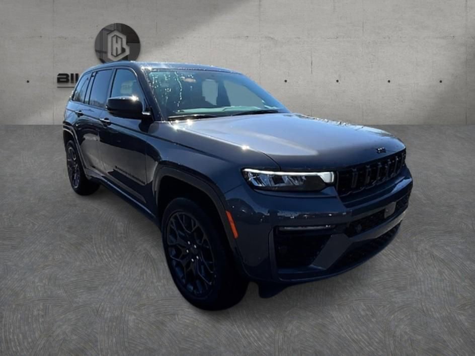 New 2026 Jeep Grand Cherokee Summit w/ Obsidian Package AWD/4WD image 3