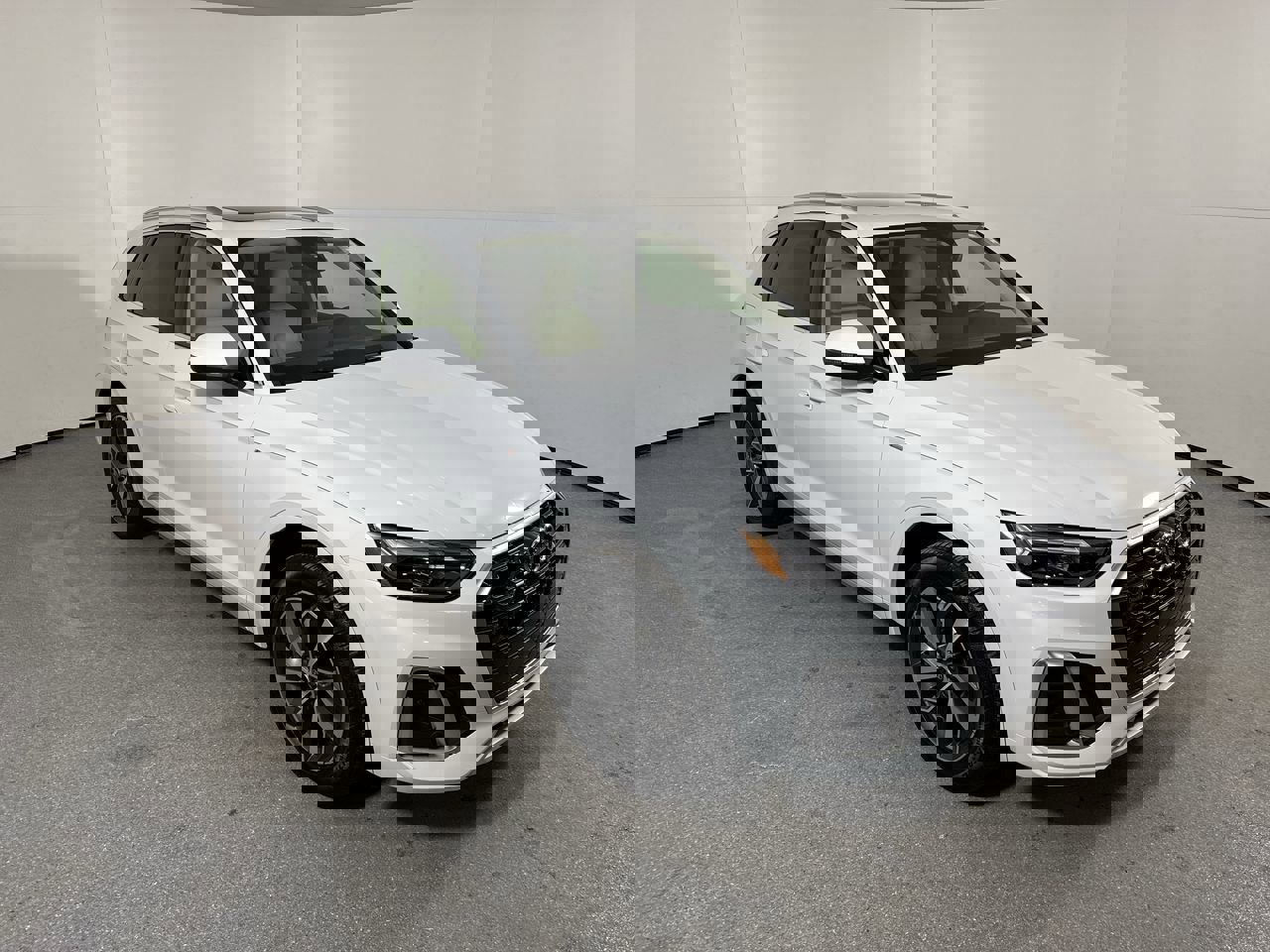 Used 2023 Audi Q5 2.0T Premium w/ Convenience Package image 29