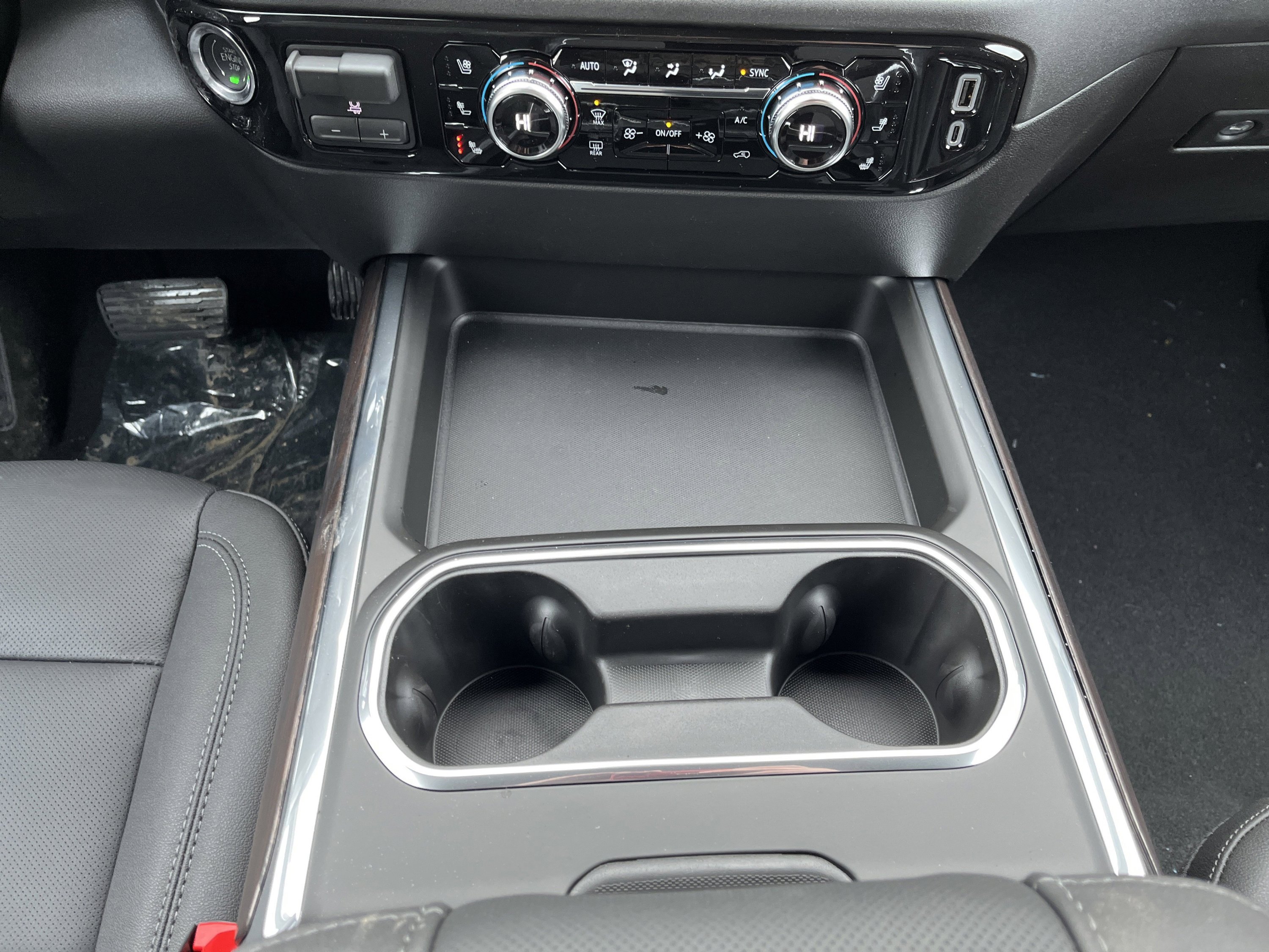 New 2026 GMC Sierra 2500 SLT w/ SLT Premium Package image 25