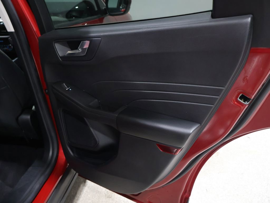 Used 2021 Ford Escape SE w/ Convenience Package image 22