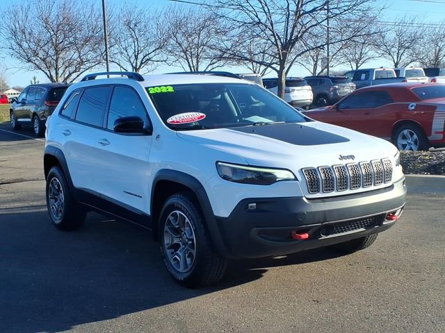 Certified 2022 Jeep Cherokee Trailhawk image 3