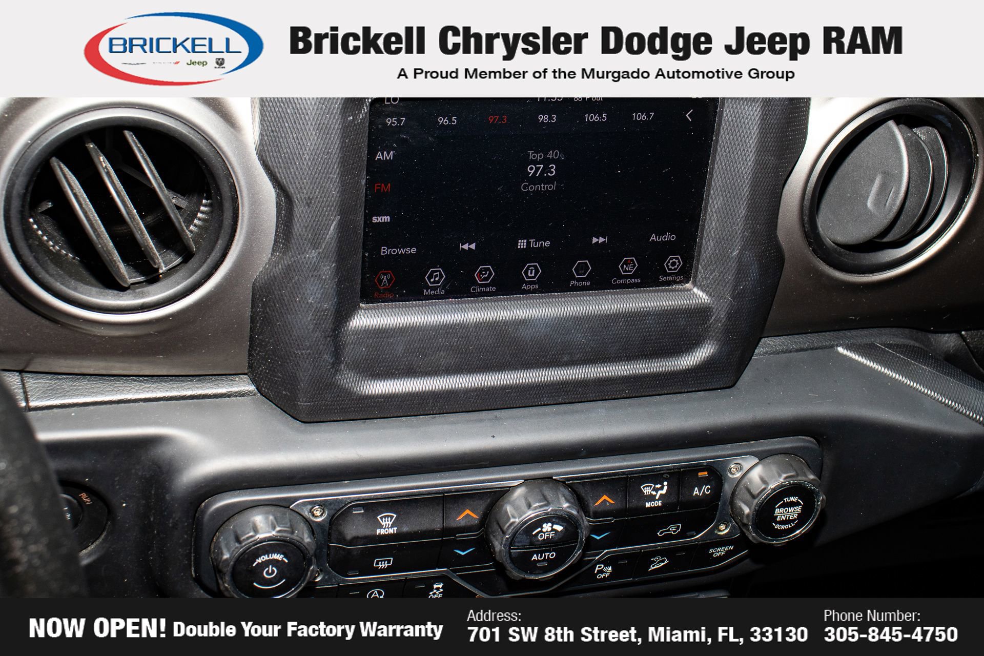 Used 2018 Jeep Wrangler Unlimited Sport S image 31