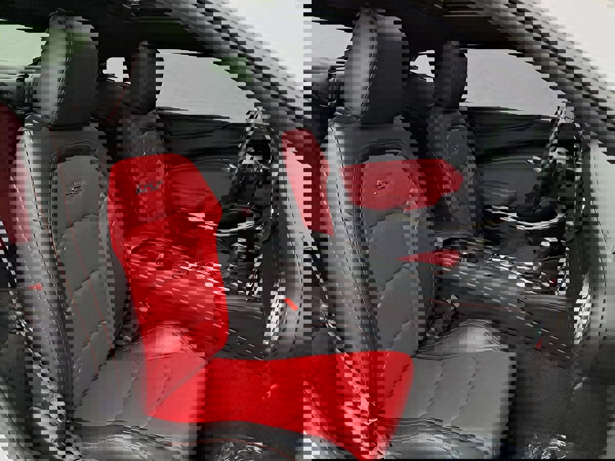 Used 2017 Chevrolet Camaro SS image 3