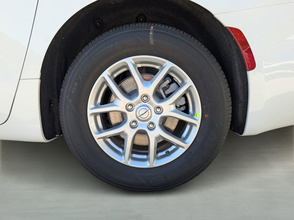 New 2026 Chrysler Pacifica Select FWD image 6