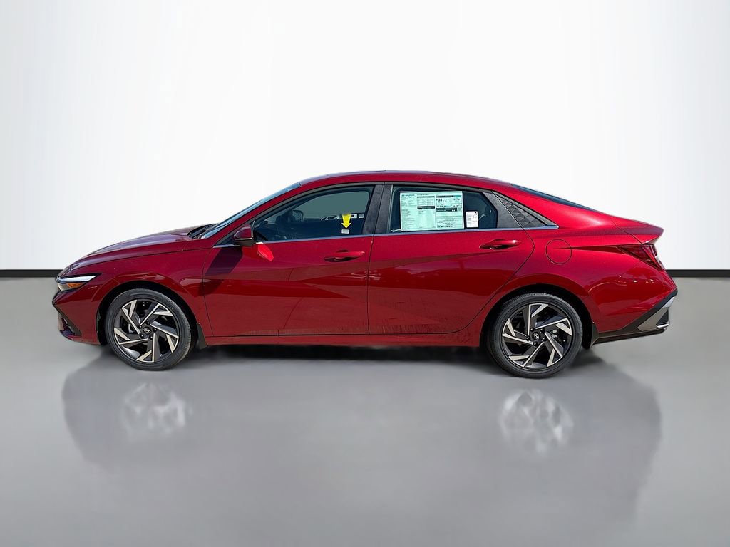 New 2025 Hyundai Elantra Limited image 8