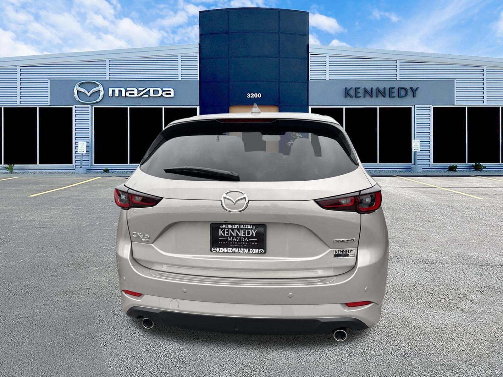 New 2025 MAZDA CX-5 AWD 2.5 S w/ Premium Plus Pkg image 4