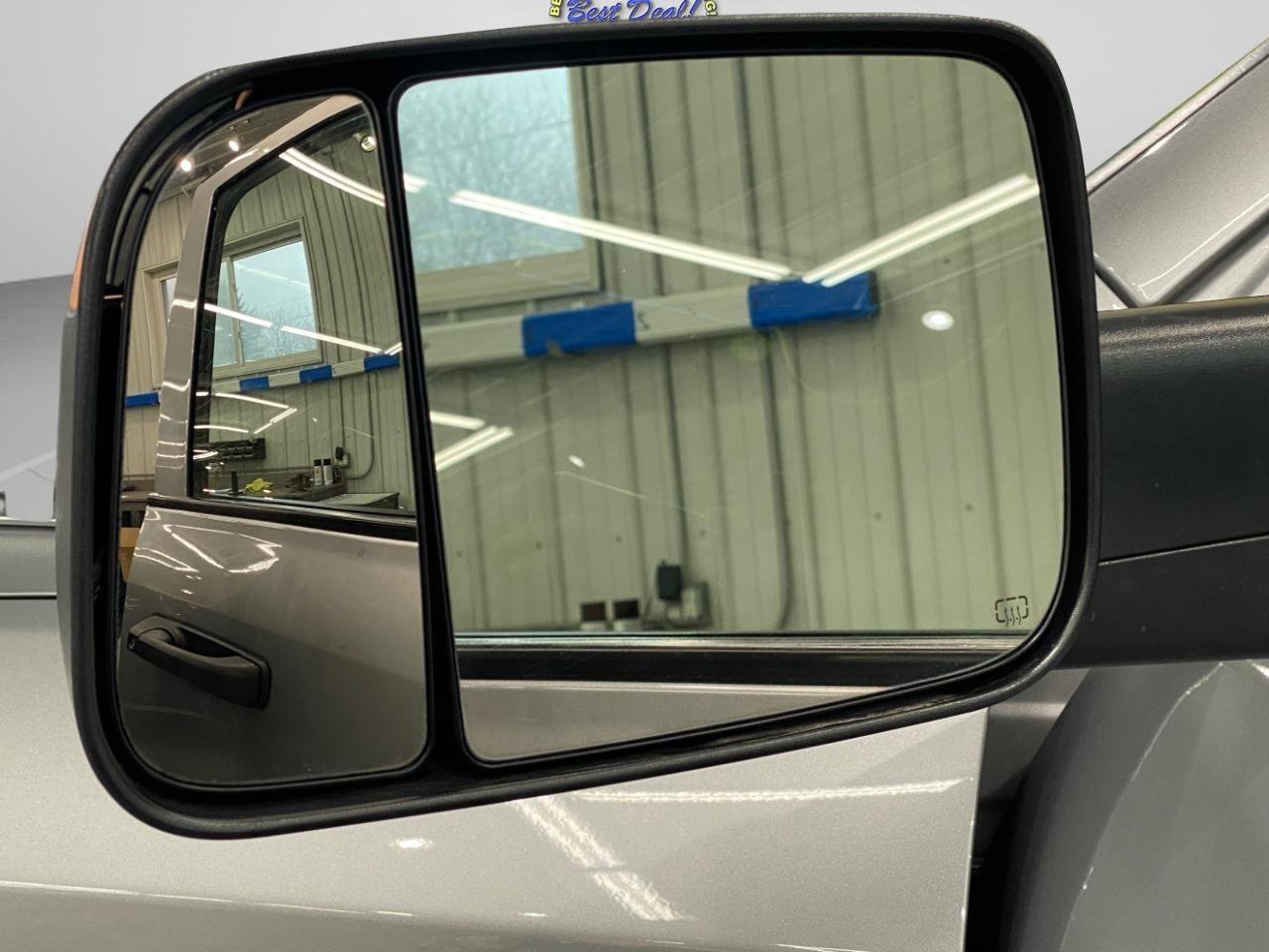 Used 2022 RAM 2500 Tradesman w/ Chrome Appearance Group image 30